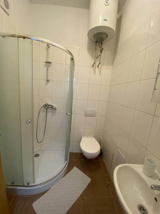 Cozy 1 Bedroom Studio In The Center Of Pilsen Plzeň Exterior foto
