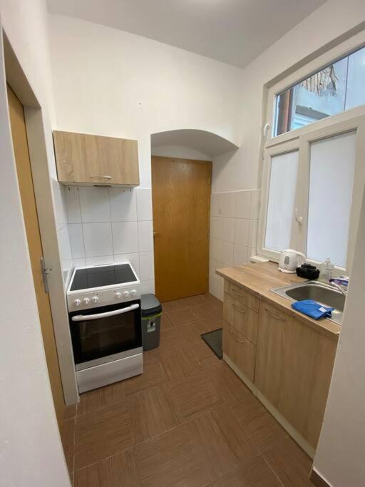 Cozy 1 Bedroom Studio In The Center Of Pilsen Plzeň Exterior foto
